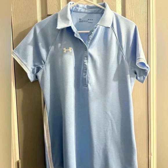 Under Armour Women’s Golf Loose Top Heatgear in light blue. Size Med NWOT - Picture 2 of 9